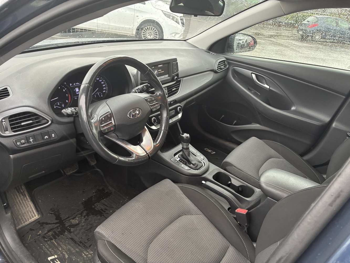 Hyundai i30 5d vaihtoauto