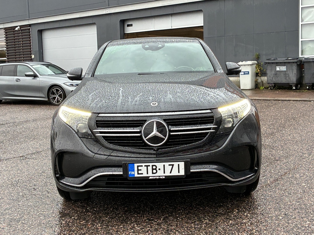 Mercedes-Benz EQC vaihtoauto