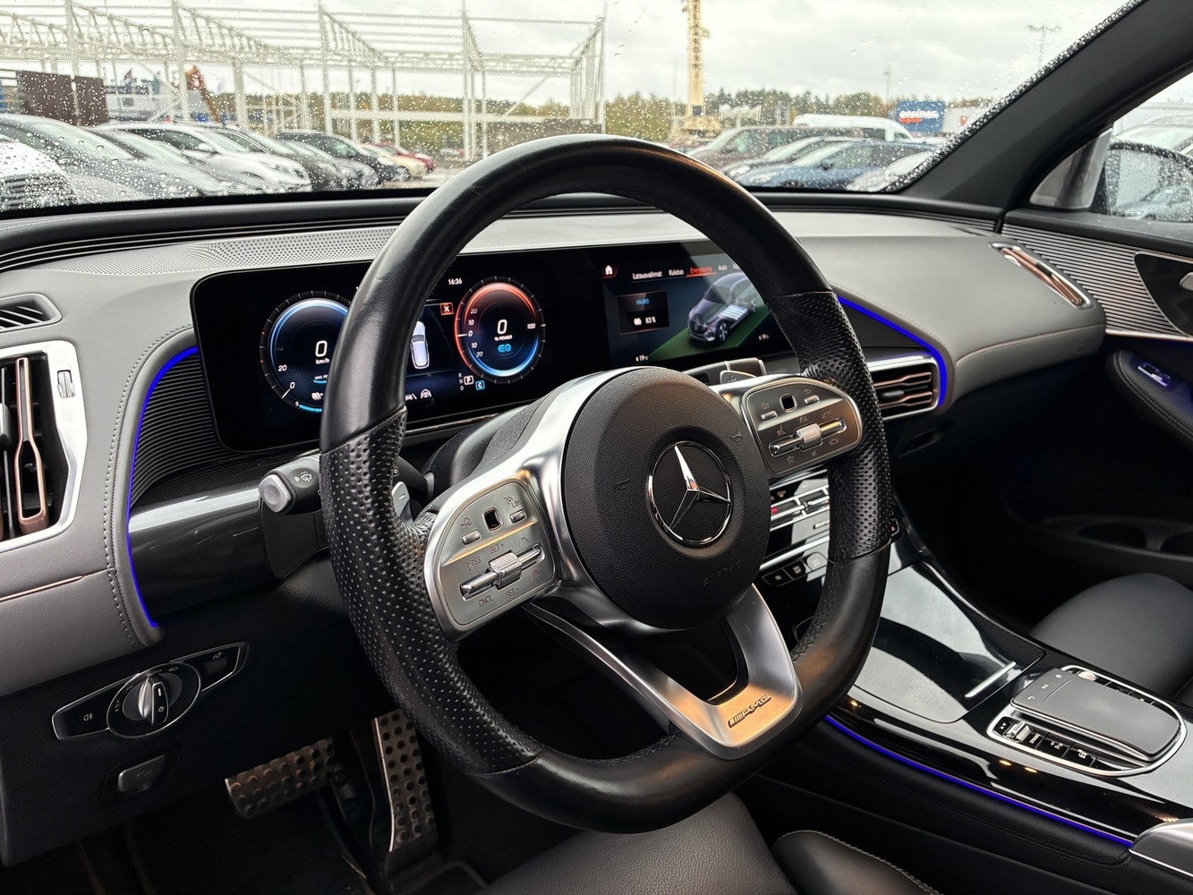 Mercedes-Benz EQC vaihtoauto