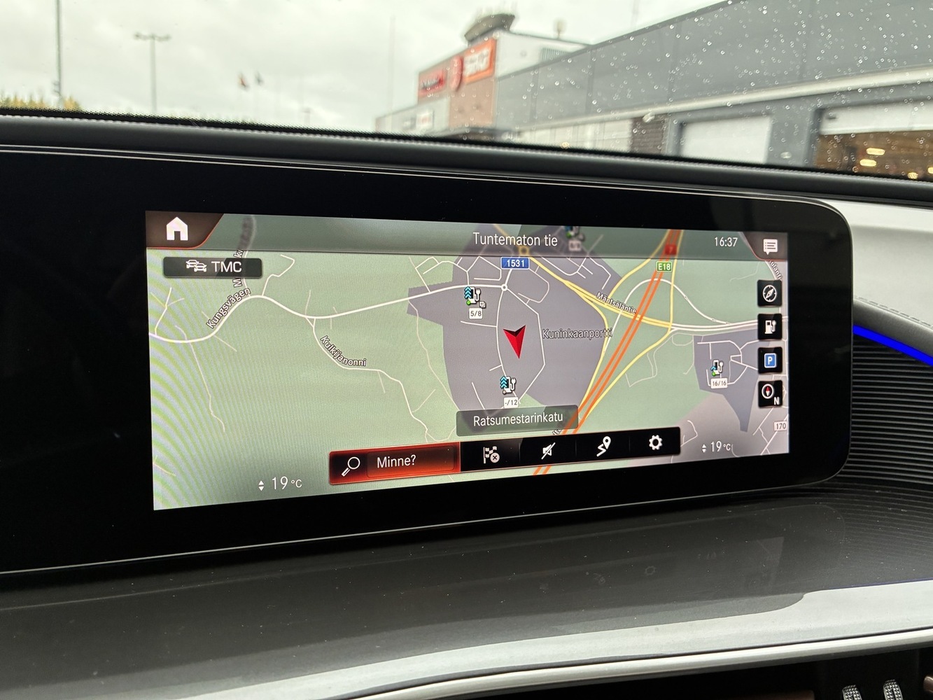 Mercedes-Benz EQC vaihtoauto