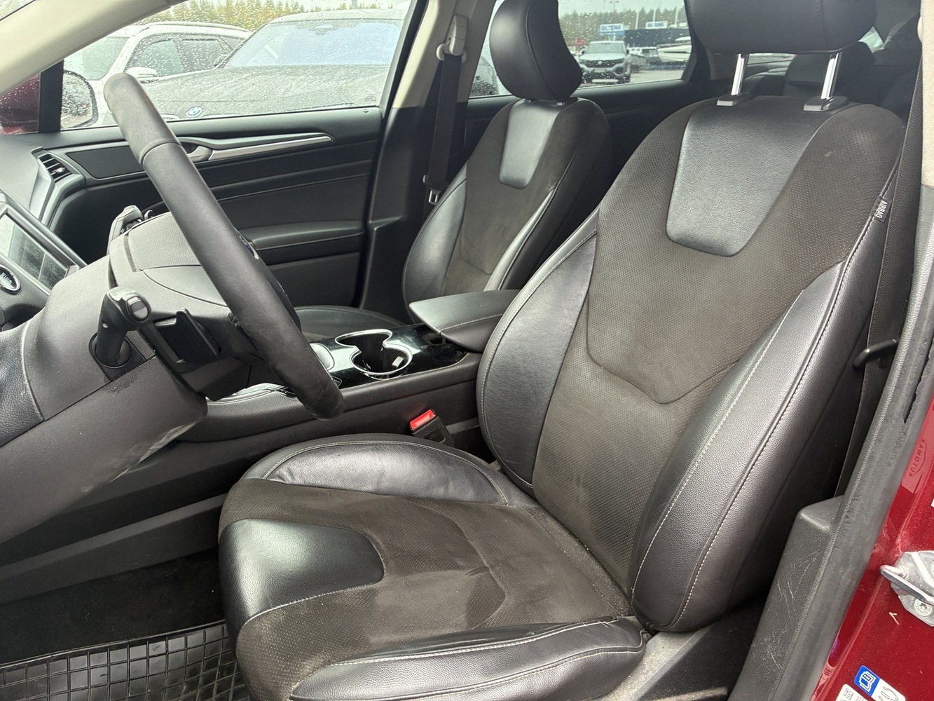 Ford Mondeo vaihtoauto