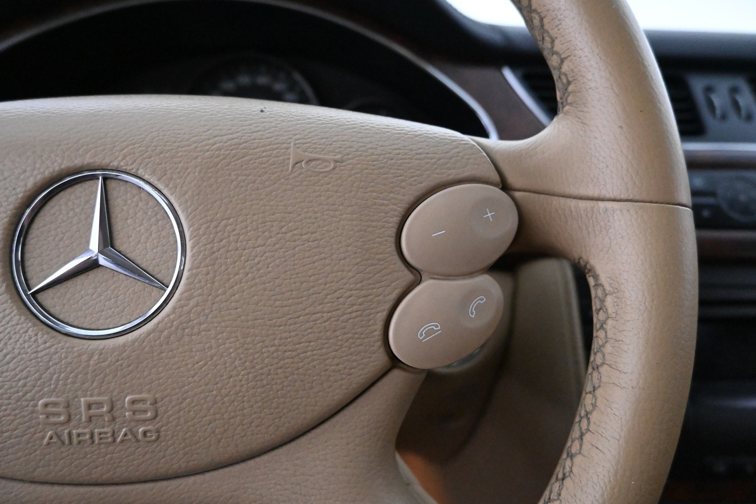 Mercedes-Benz CLS vaihtoauto