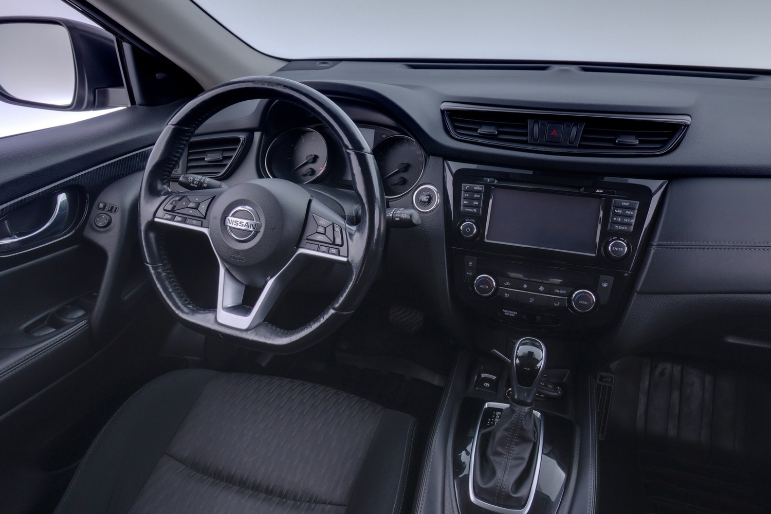 Nissan X-Trail vaihtoauto