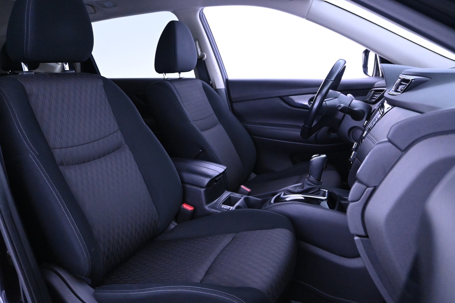 Nissan X-Trail vaihtoauto
