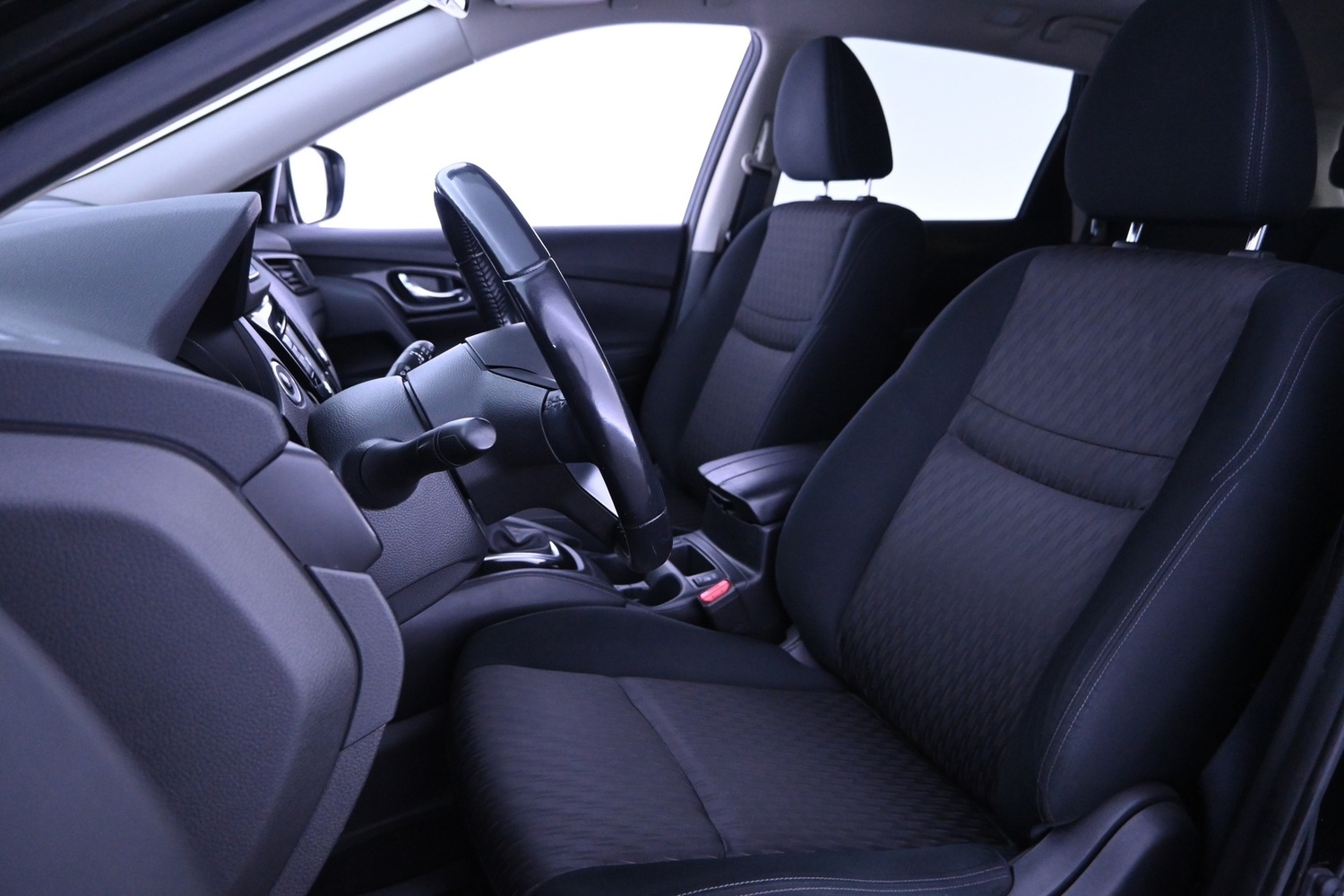 Nissan X-Trail vaihtoauto