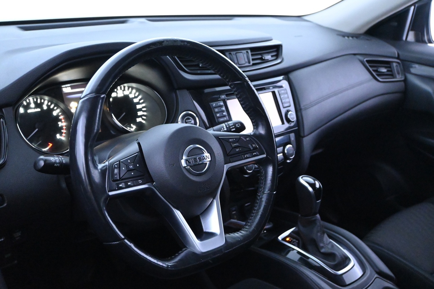 Nissan X-Trail vaihtoauto