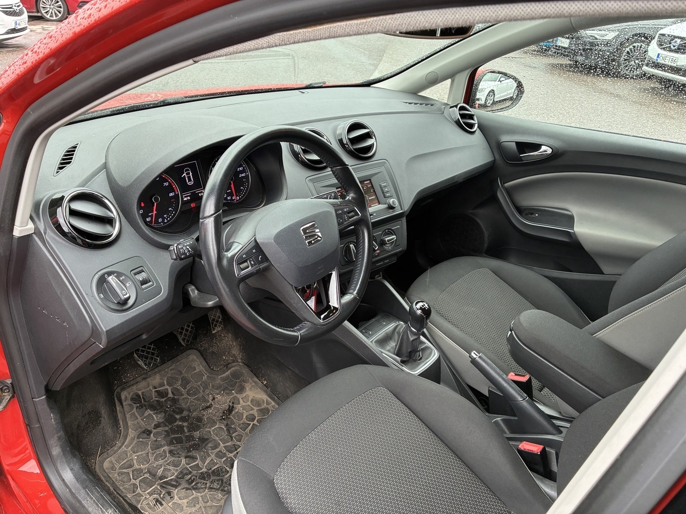 SEAT Ibiza vaihtoauto