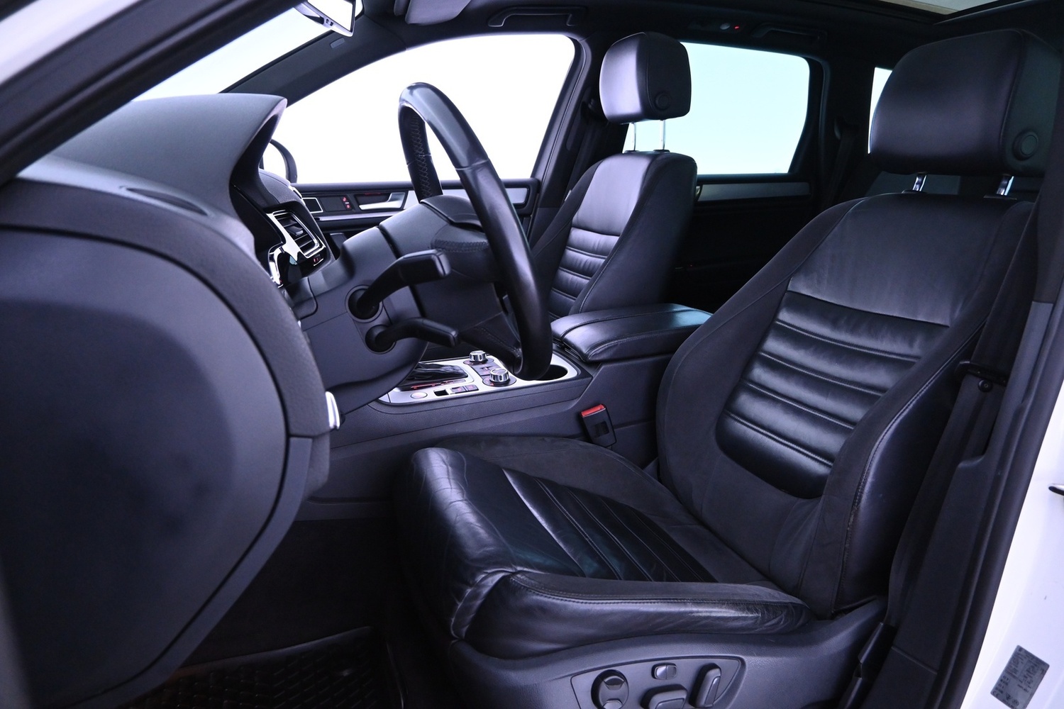 Volkswagen Touareg vaihtoauto