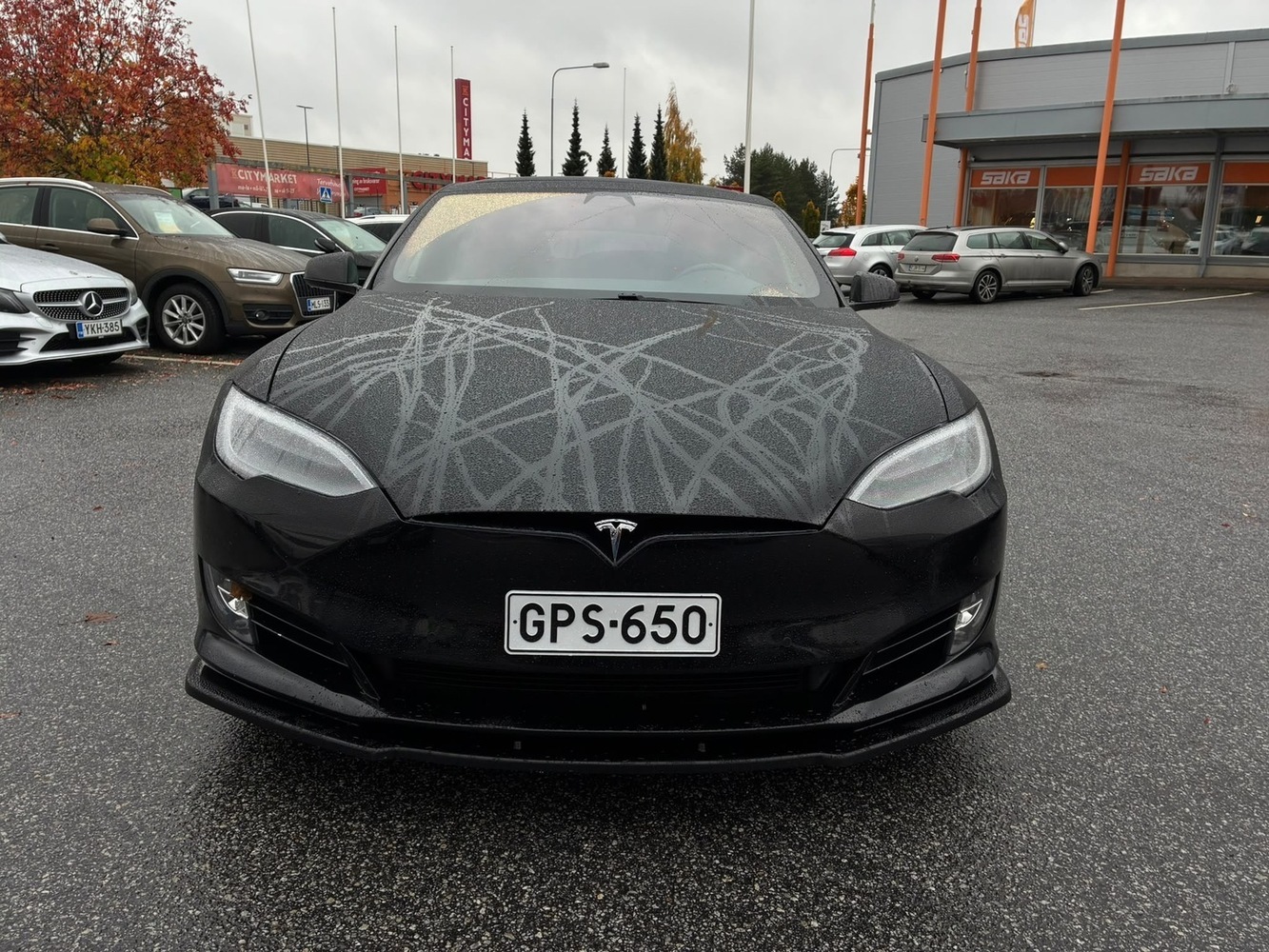 Tesla Model S vaihtoauto