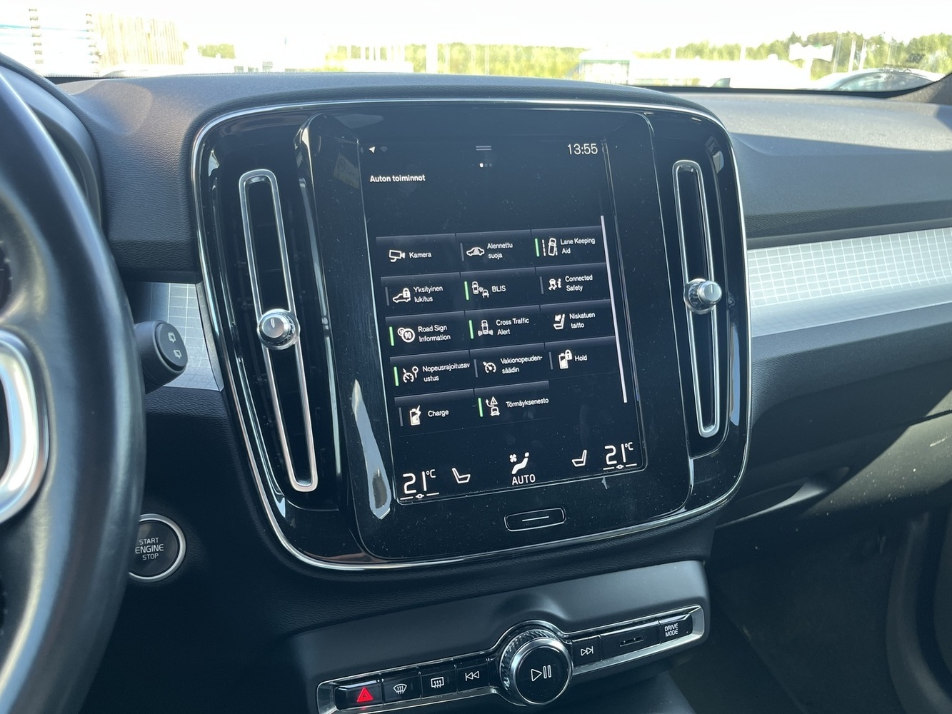 Volvo XC40 vaihtoauto