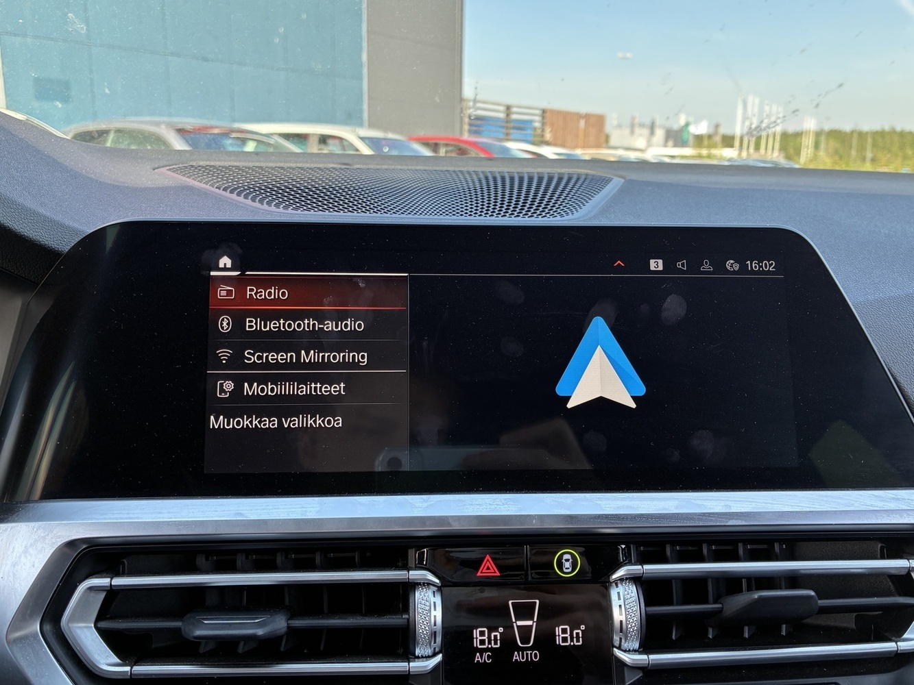 BMW 330 vaihtoauto