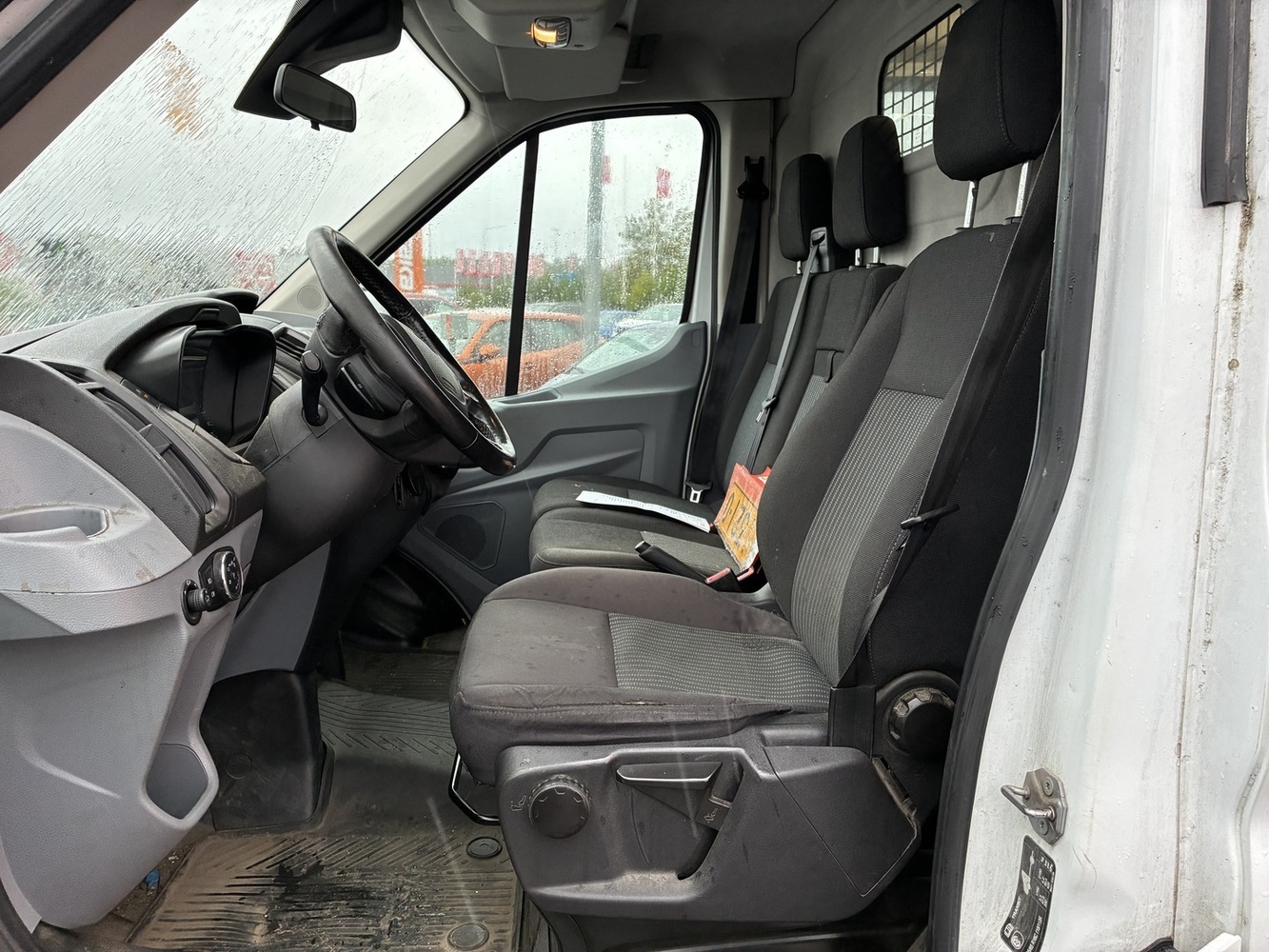 Ford Transit vaihtoauto