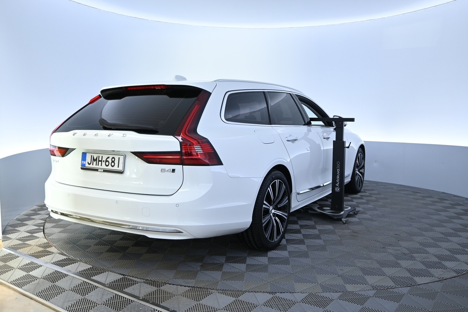 Volvo V90 vaihtoauto