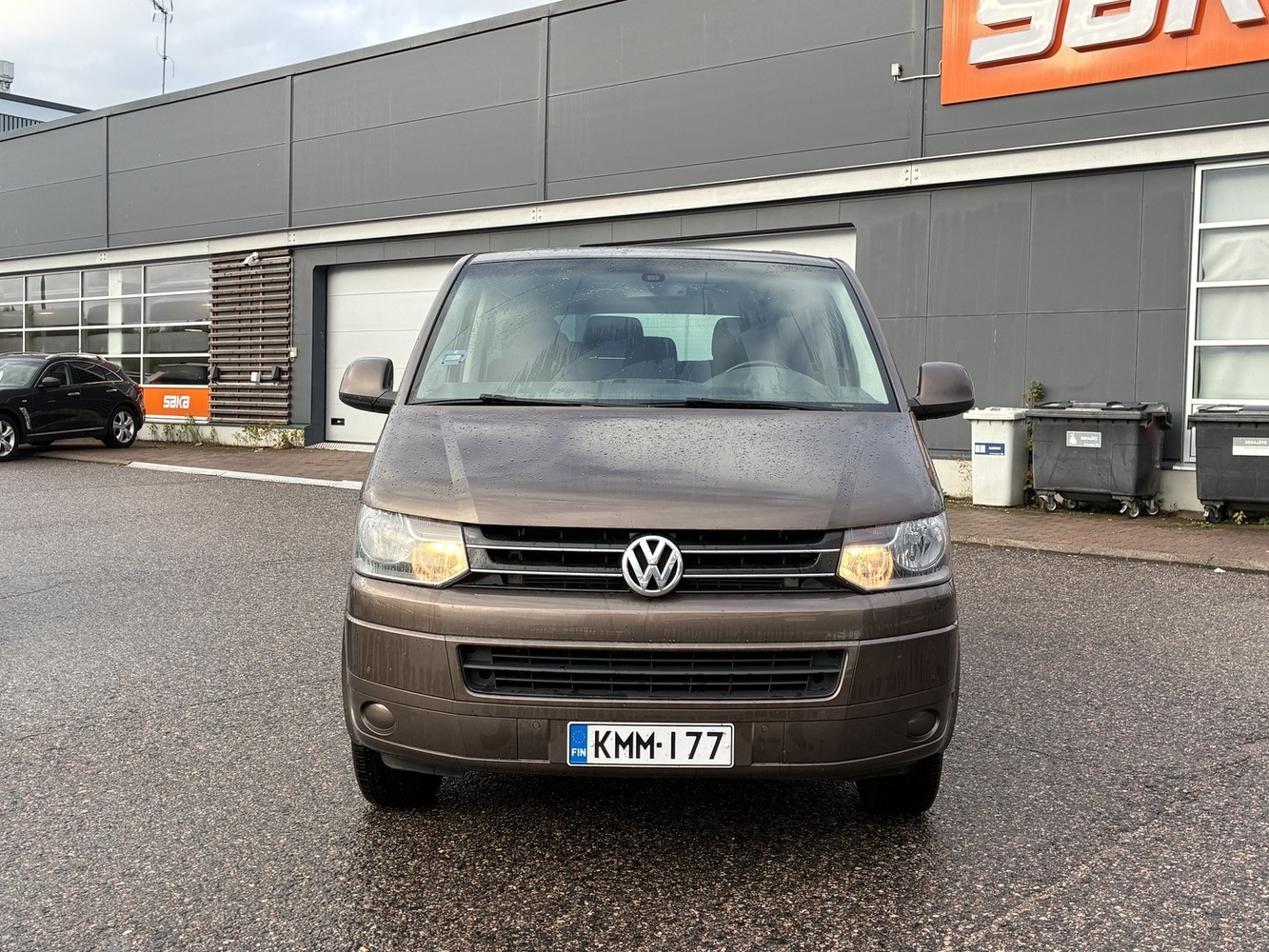 Volkswagen Caravelle vaihtoauto