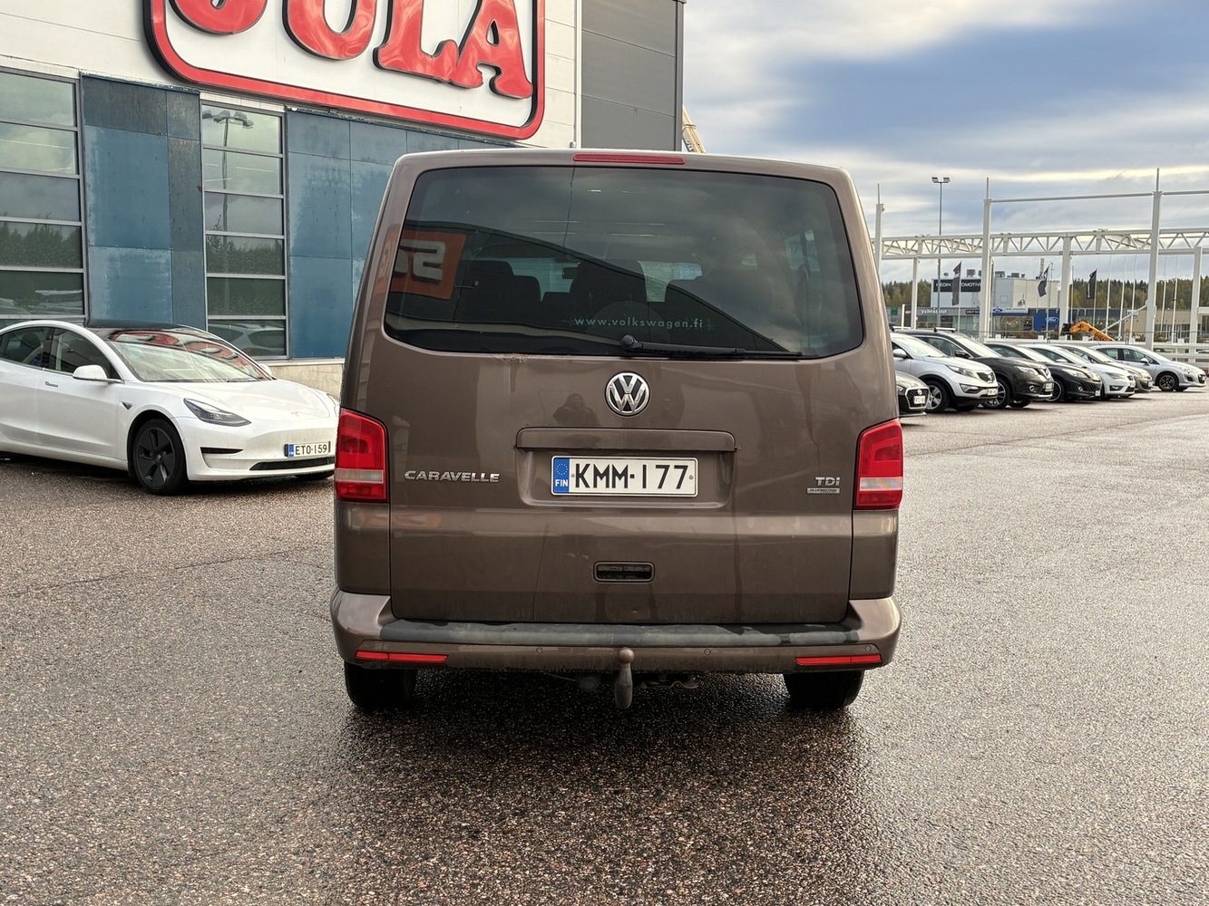 Volkswagen Caravelle vaihtoauto