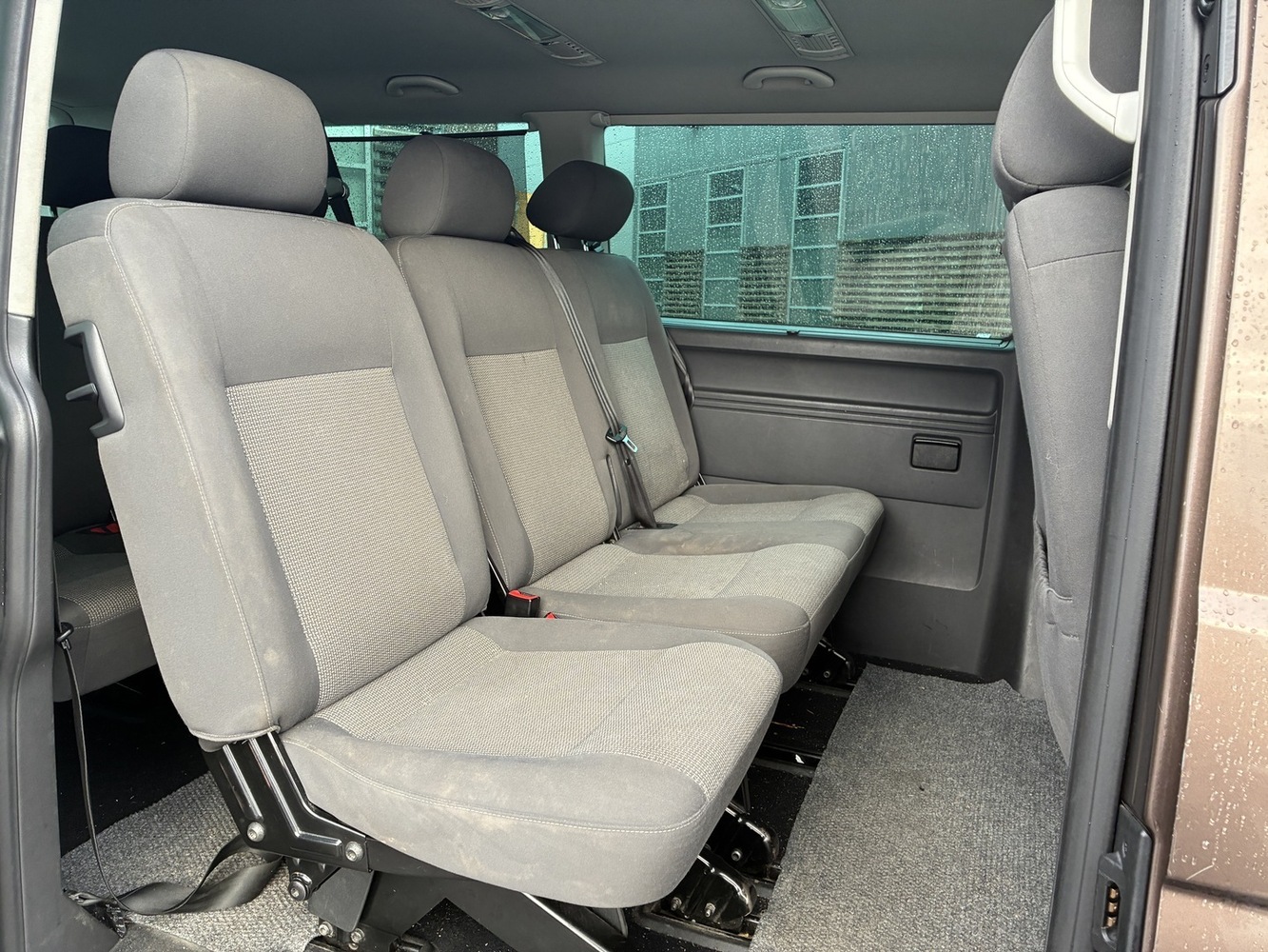 Volkswagen Caravelle vaihtoauto