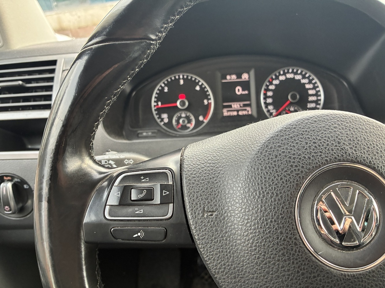Volkswagen Caravelle vaihtoauto
