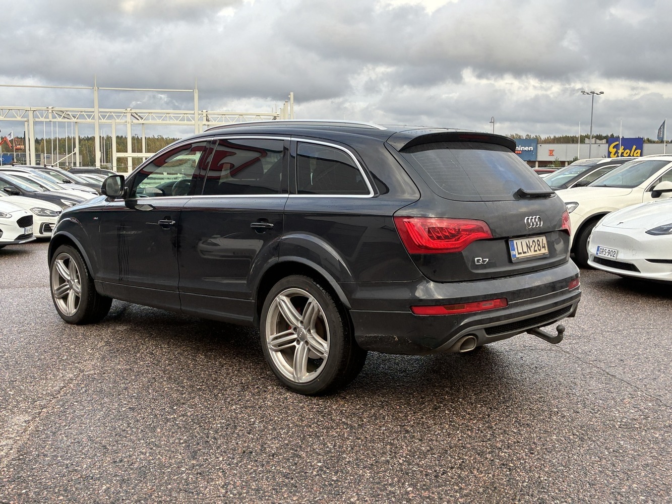 Audi Q7 vaihtoauto