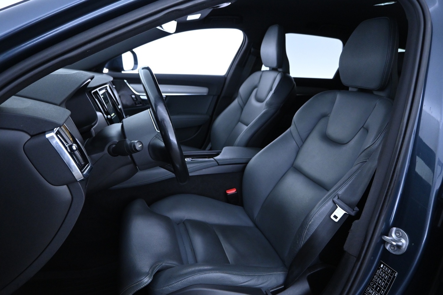 Volvo V90 Cross Country vaihtoauto