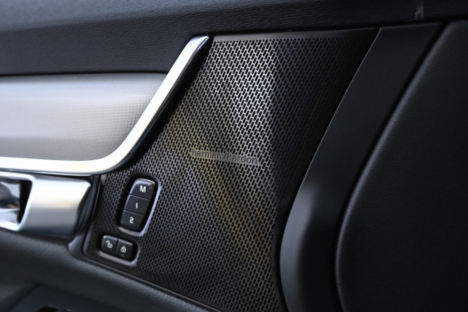 Volvo V90 Cross Country vaihtoauto