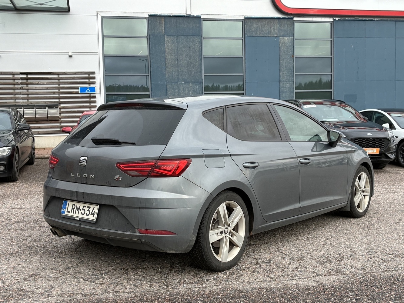 SEAT Leon vaihtoauto