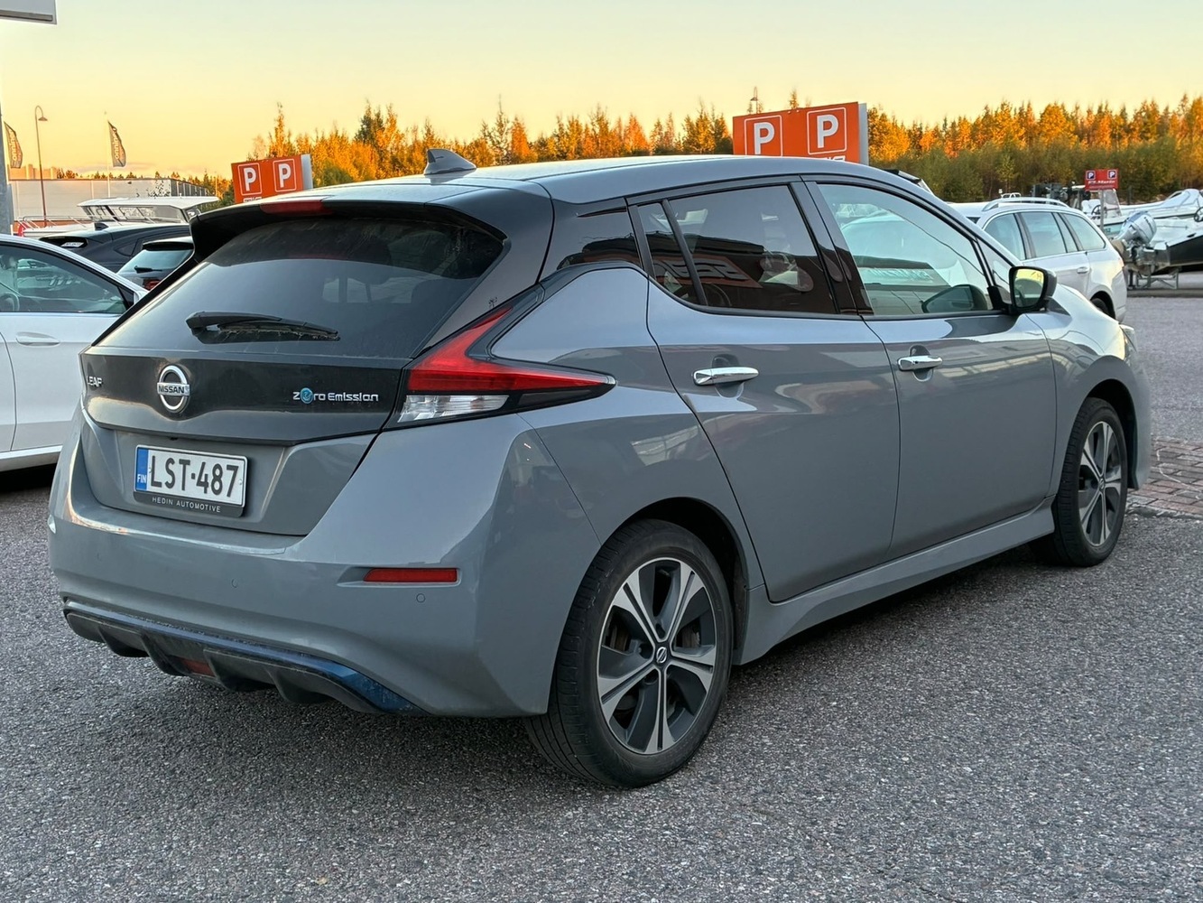Nissan Leaf vaihtoauto