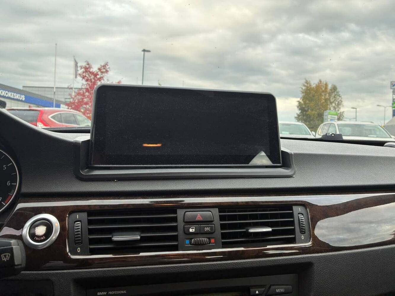 BMW 318 vaihtoauto