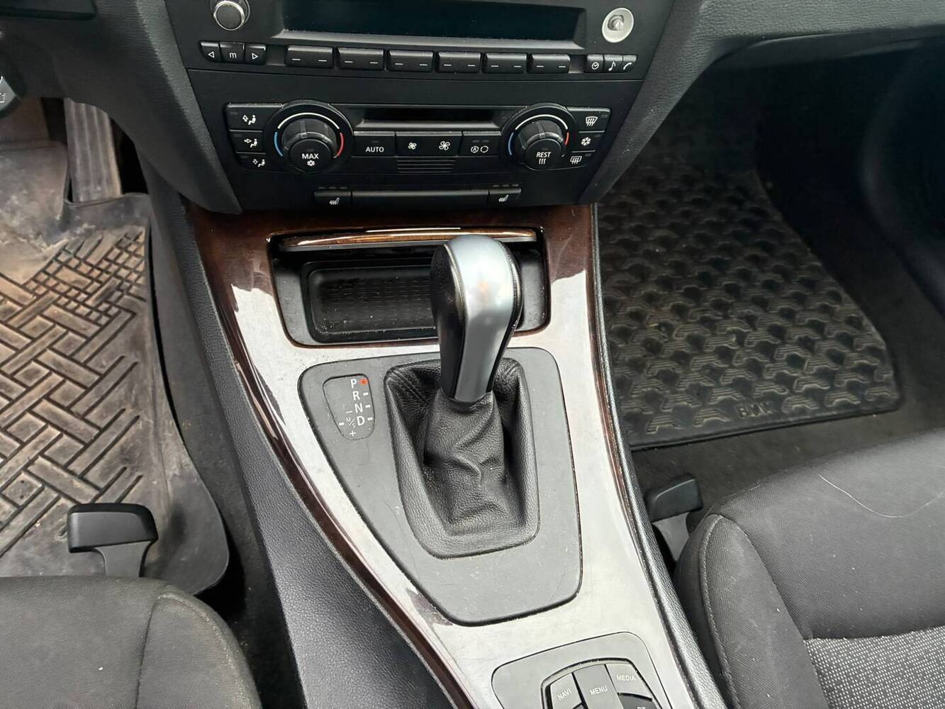 BMW 318 vaihtoauto