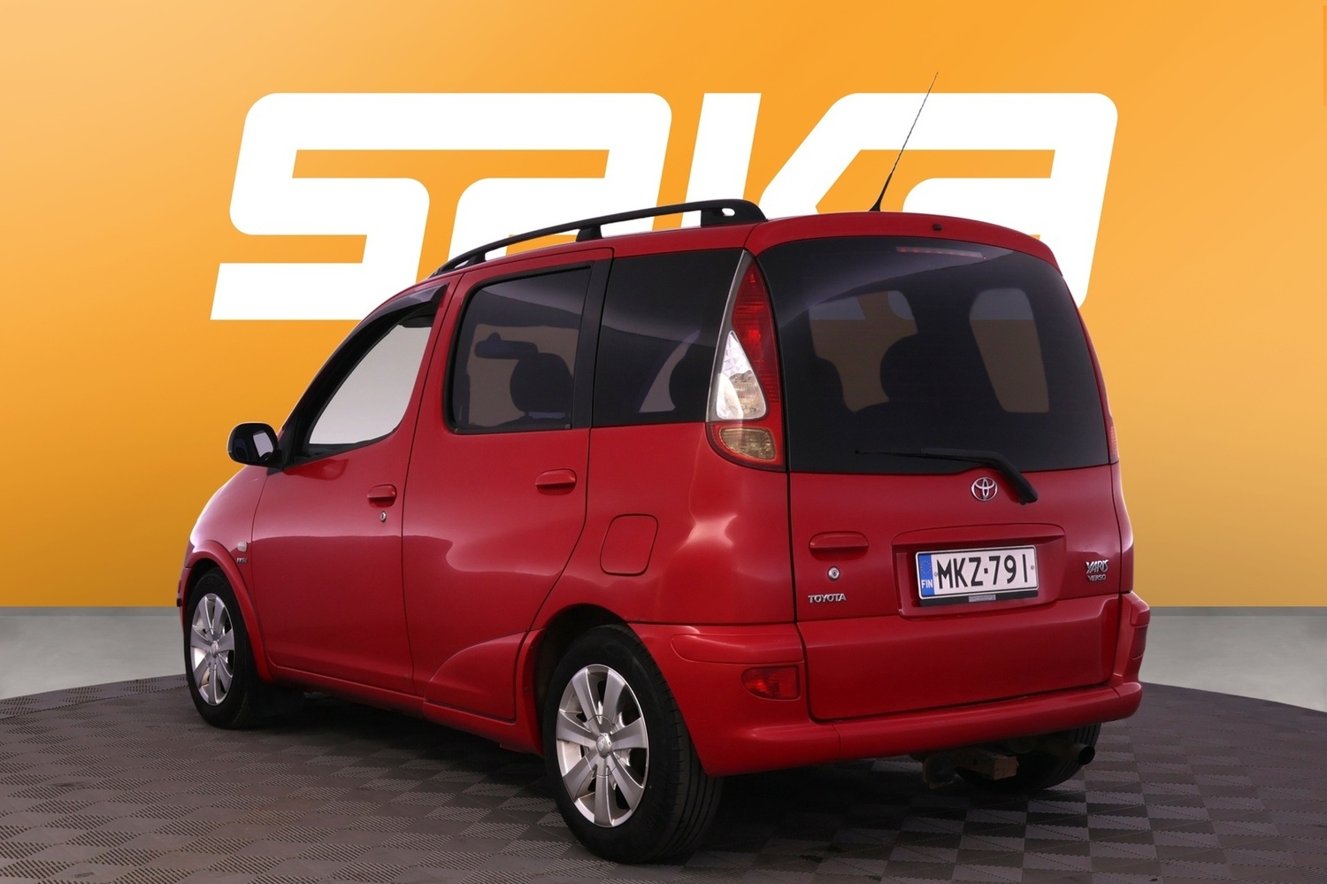 Toyota Yaris vaihtoauto