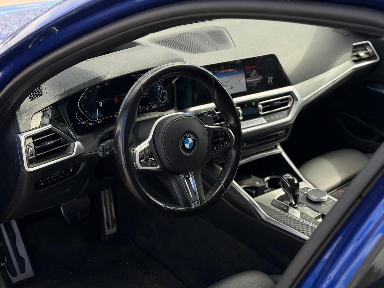 BMW 330 vaihtoauto
