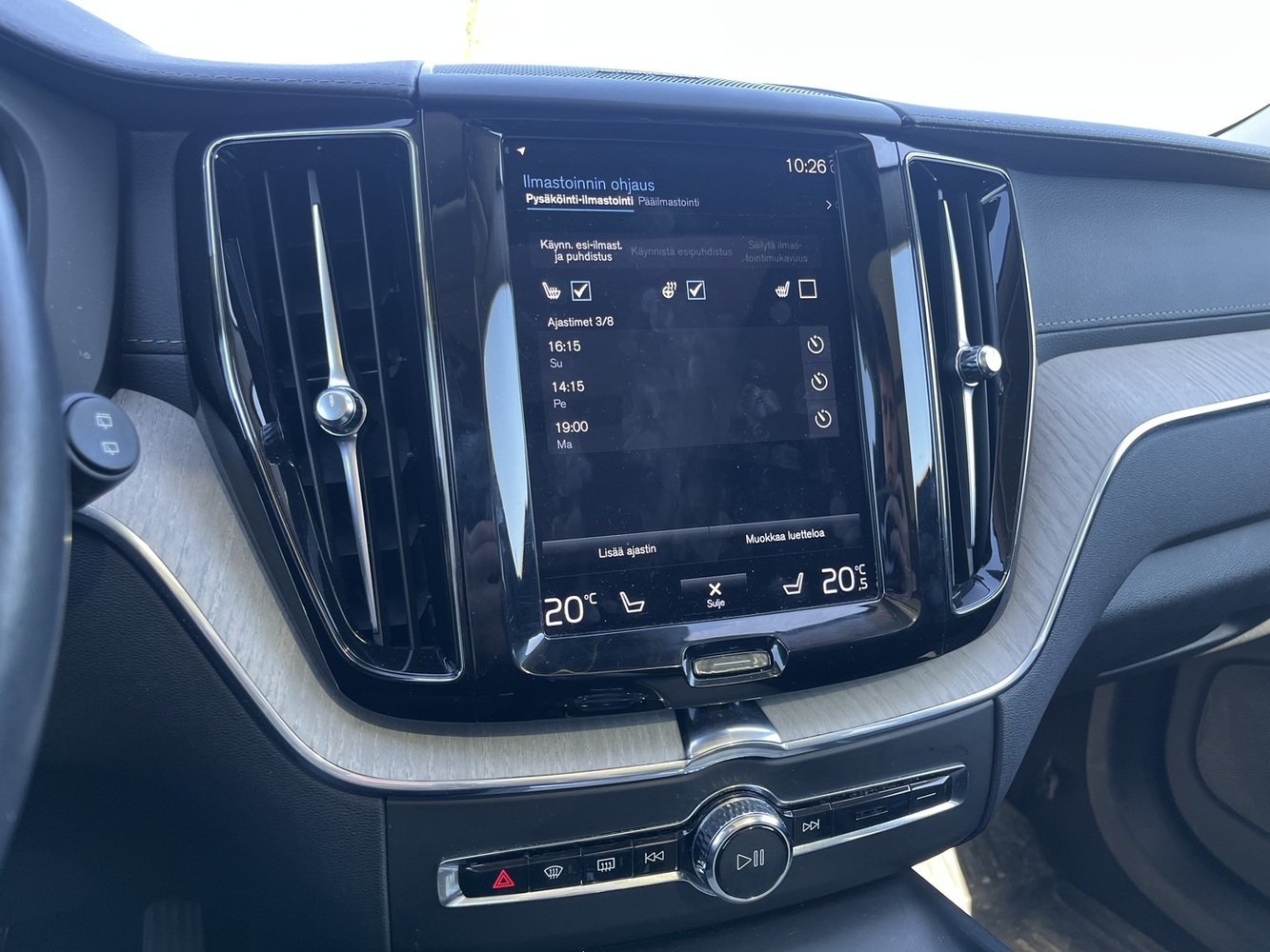 Volvo XC60 vaihtoauto