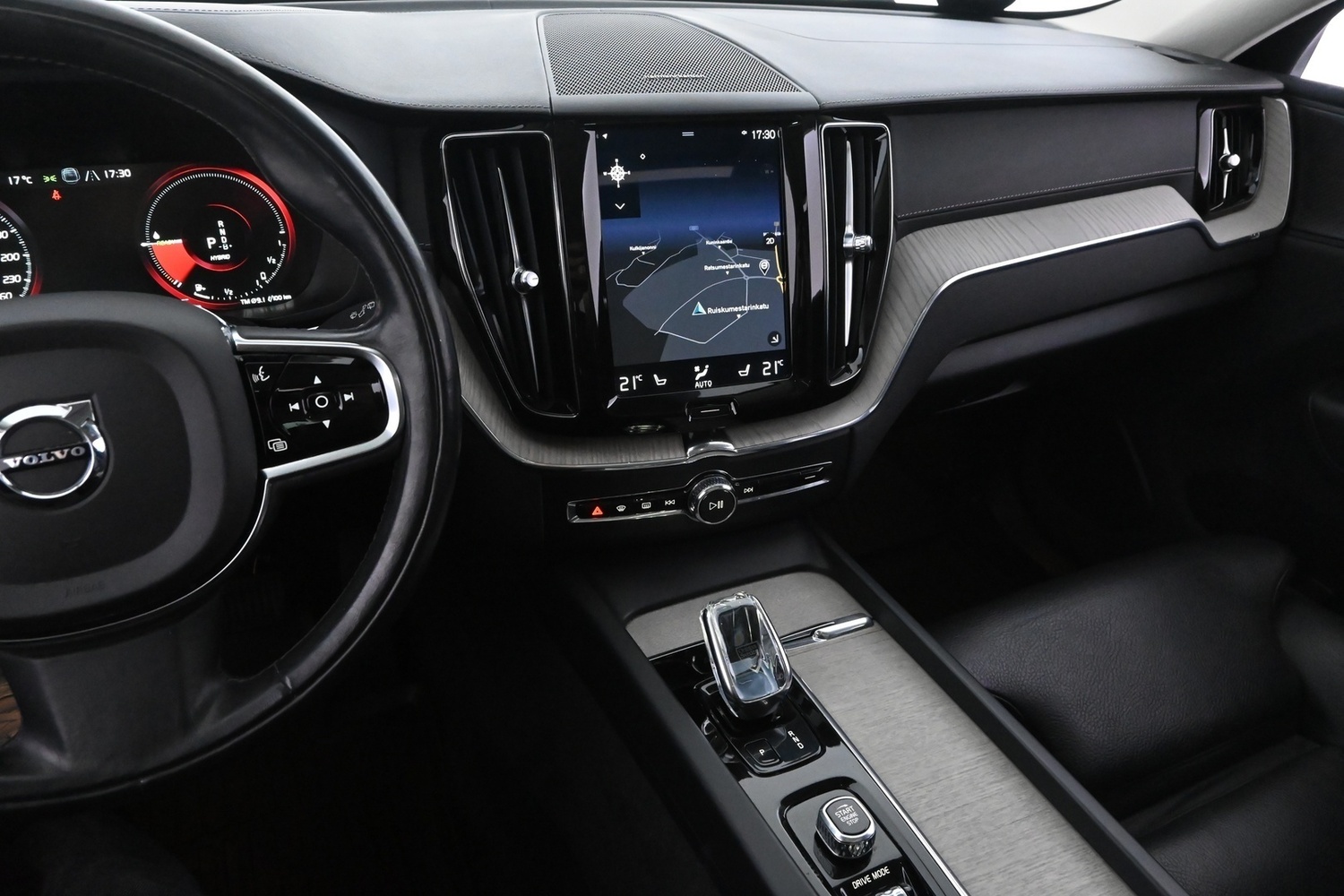 Volvo XC60 vaihtoauto