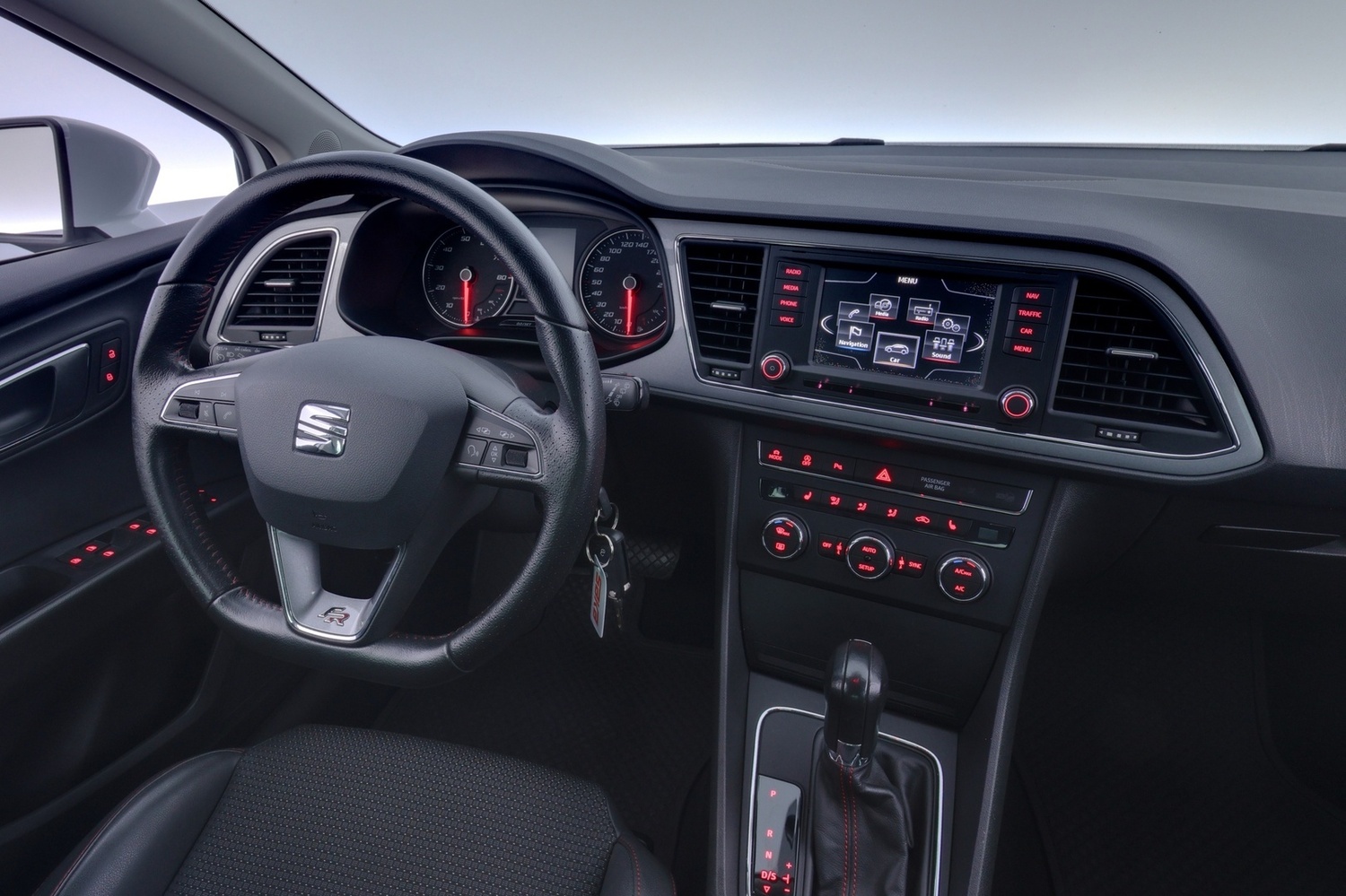 SEAT Leon vaihtoauto