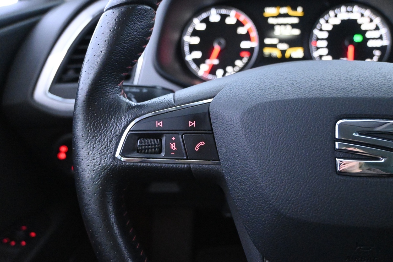 SEAT Leon vaihtoauto