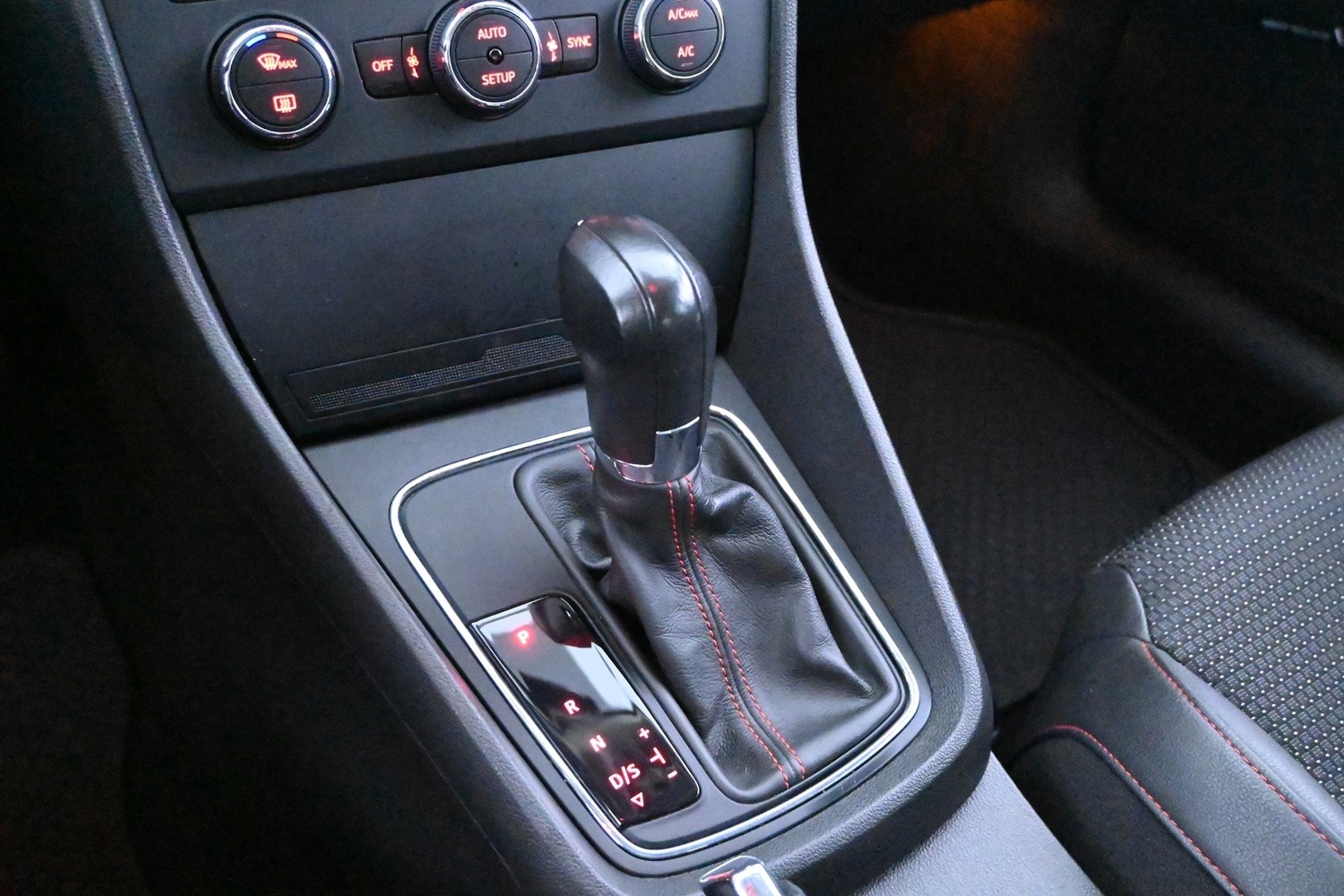 SEAT Leon vaihtoauto