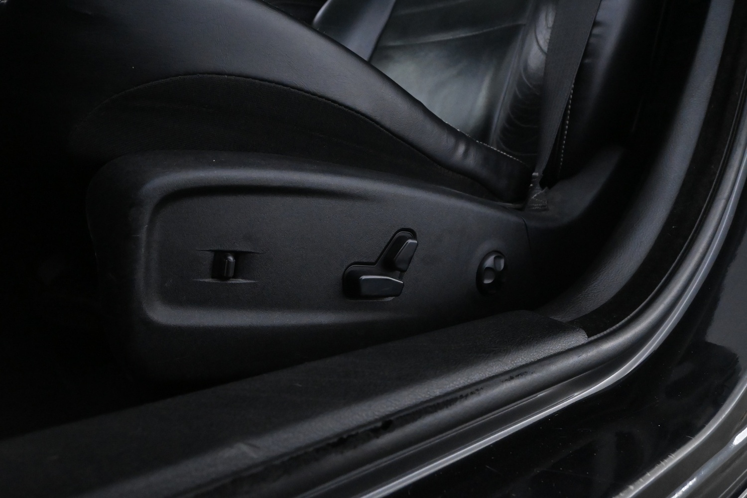 Dodge Charger vaihtoauto