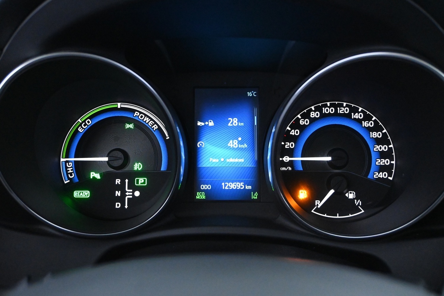 Toyota Auris vaihtoauto