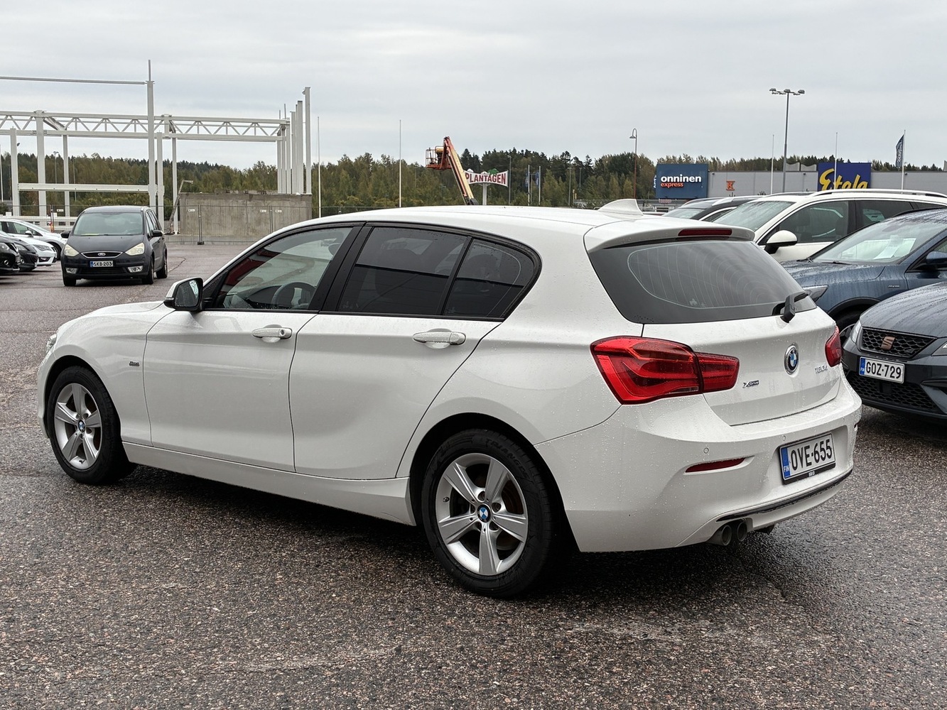 BMW 120 vaihtoauto