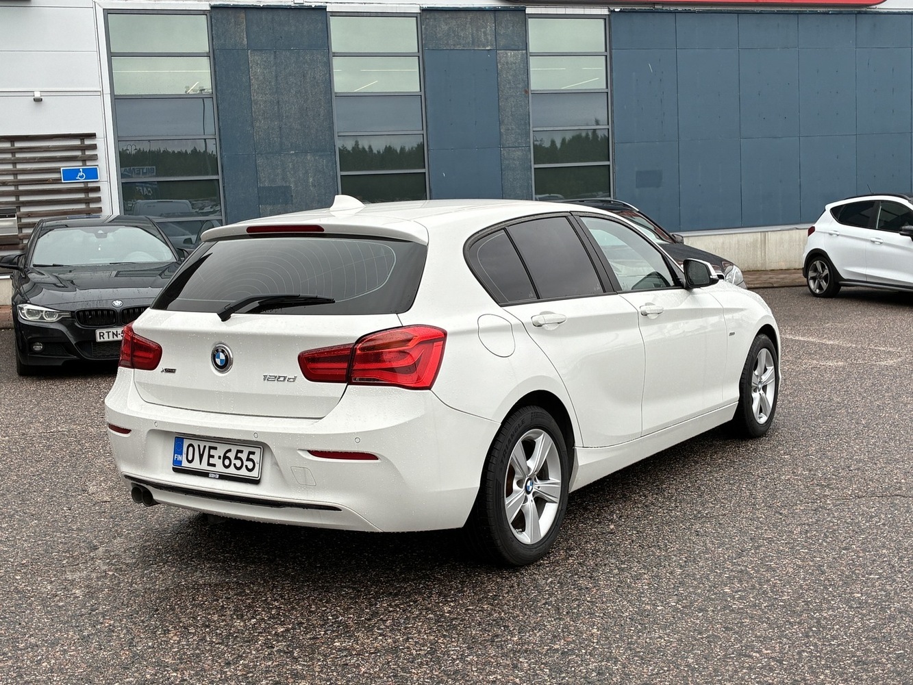 BMW 120 vaihtoauto