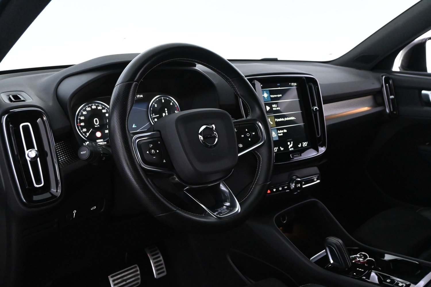 Volvo XC40 vaihtoauto