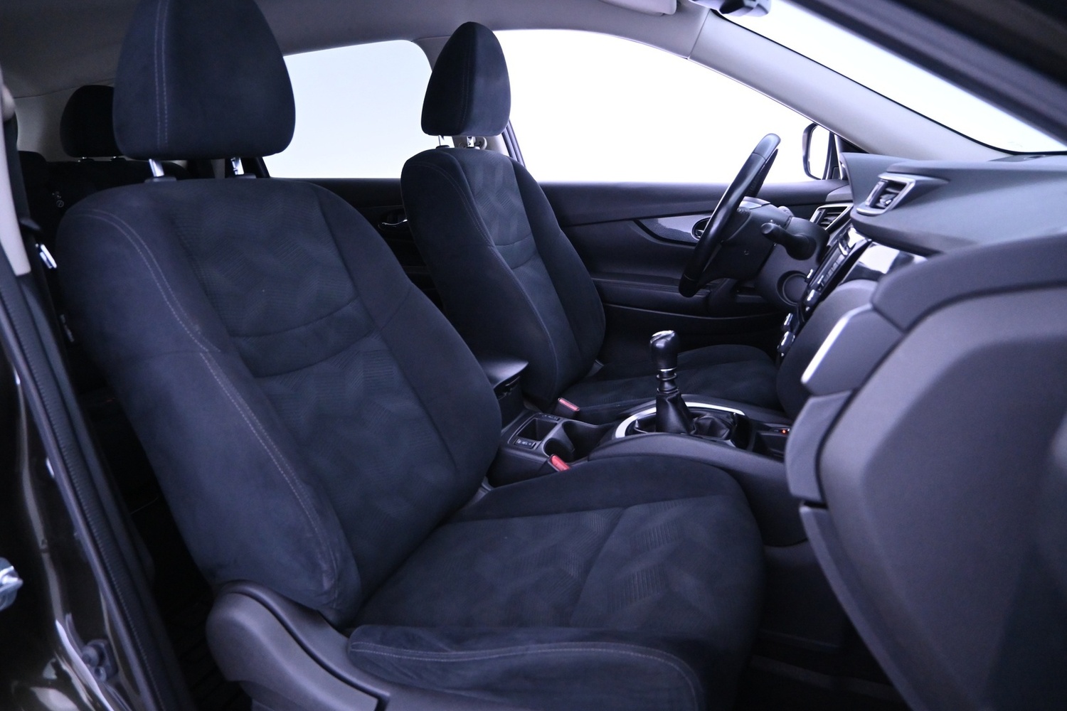 Nissan X-Trail vaihtoauto