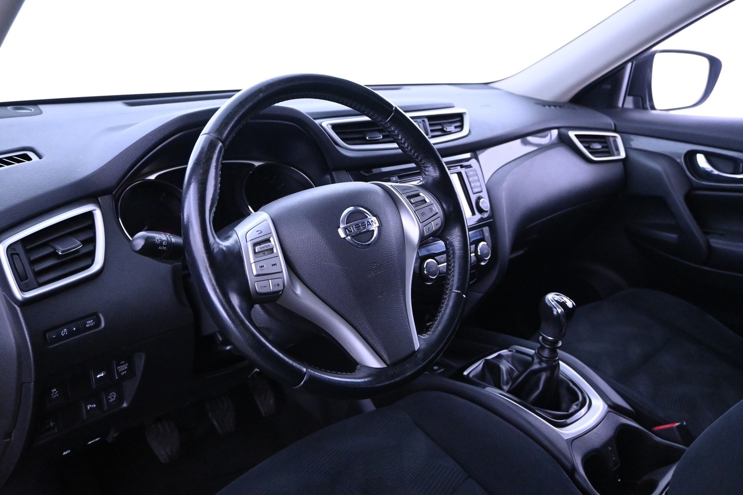 Nissan X-Trail vaihtoauto