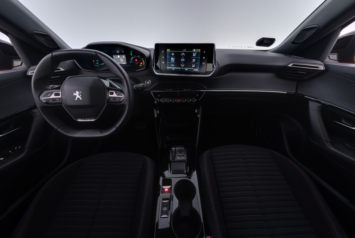 Peugeot e-2008 vaihtoauto