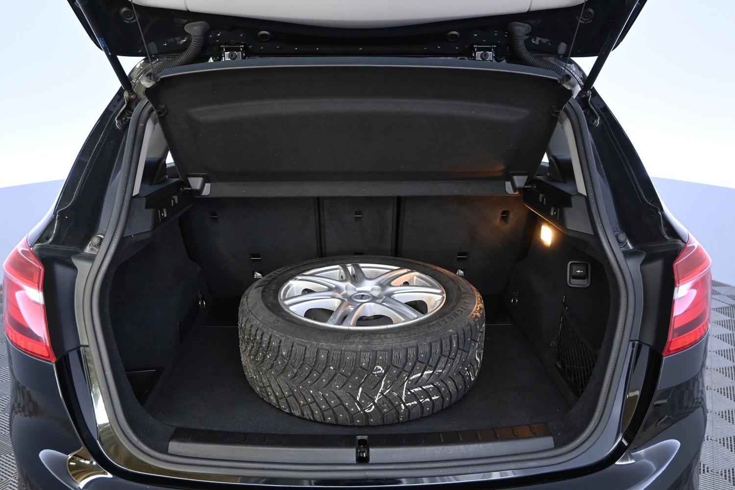 BMW 218 vaihtoauto