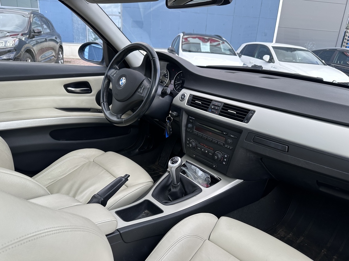 BMW 325 vaihtoauto