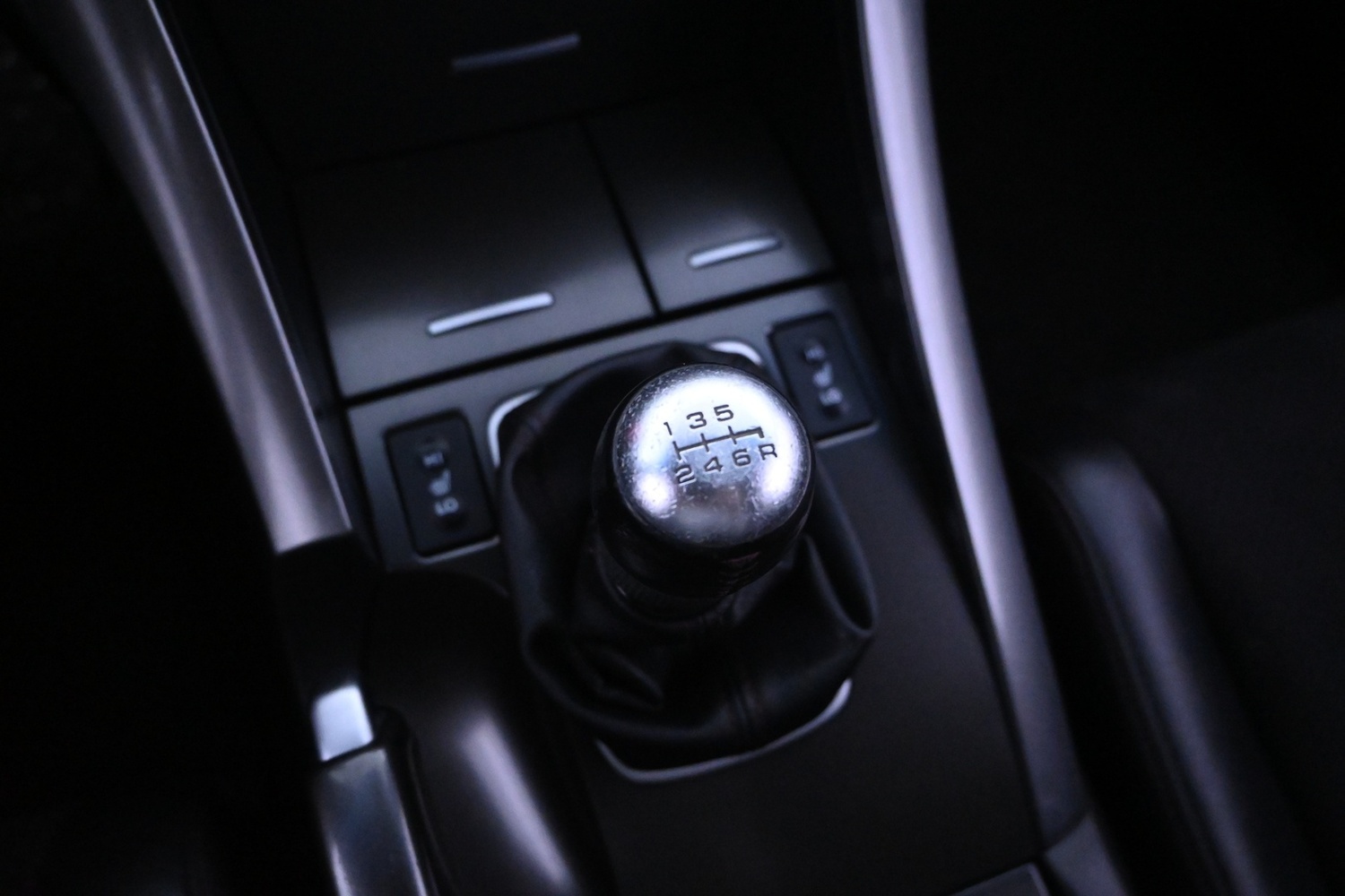 Honda Accord vaihtoauto
