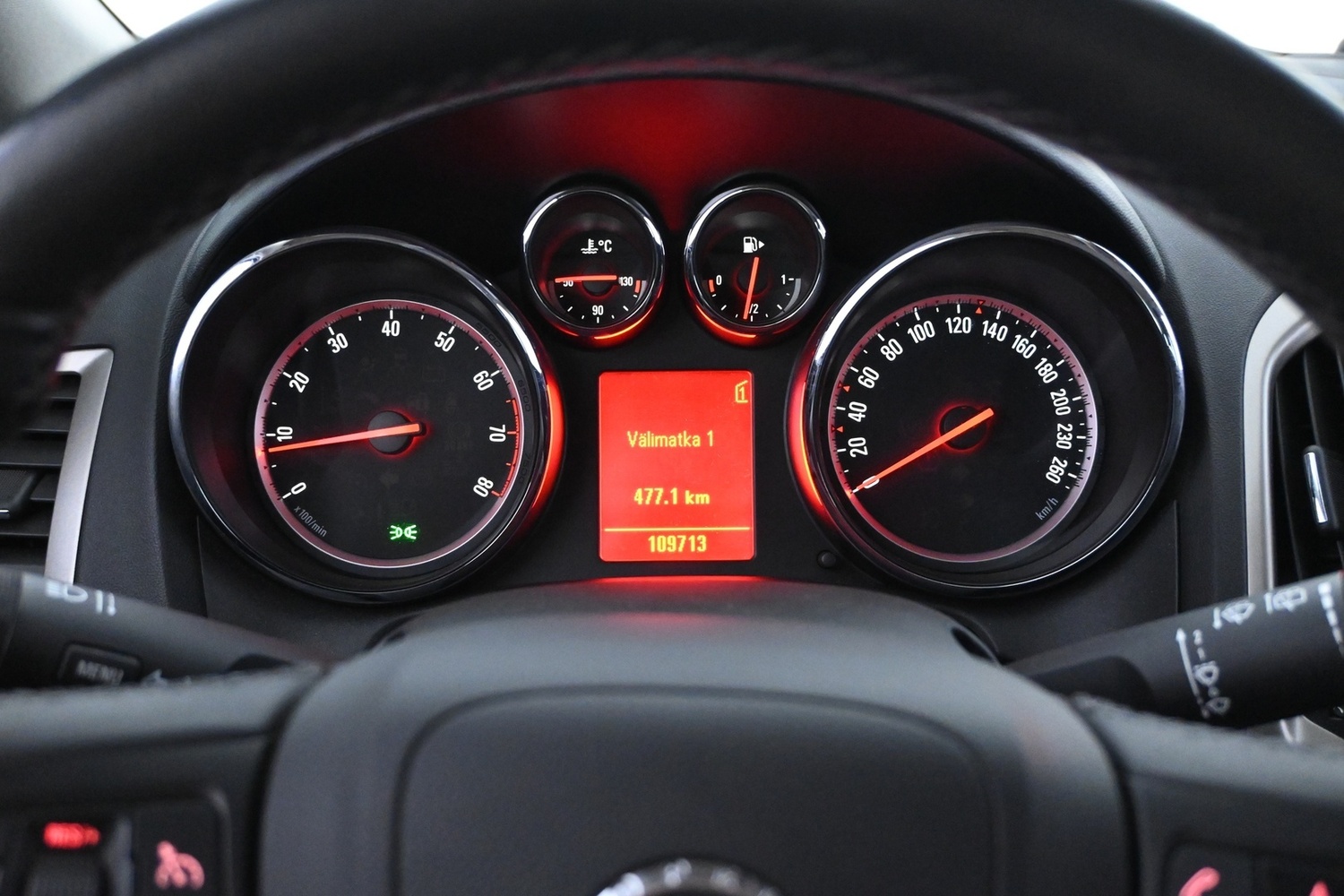 Opel Astra vaihtoauto