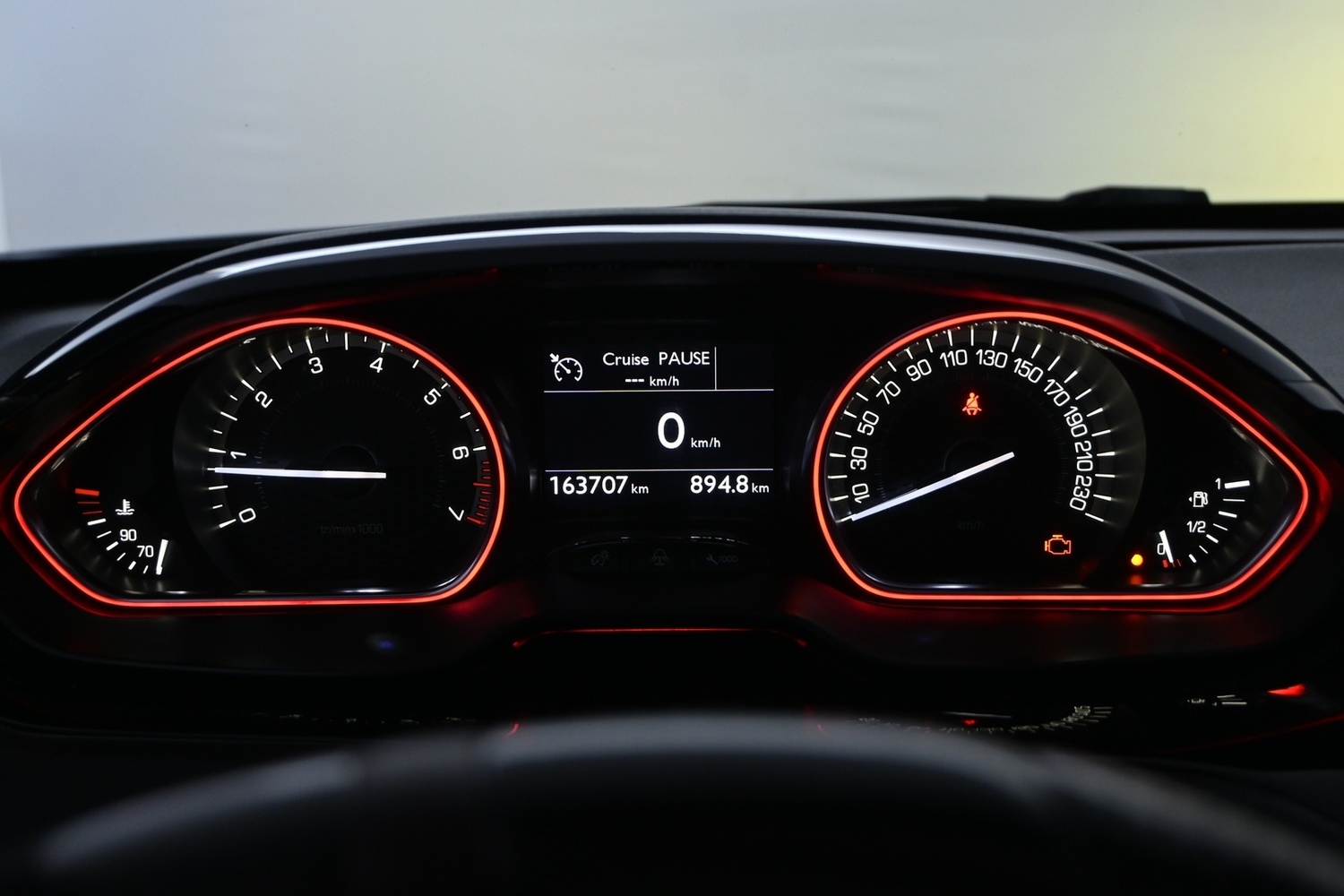 Peugeot 208 vaihtoauto