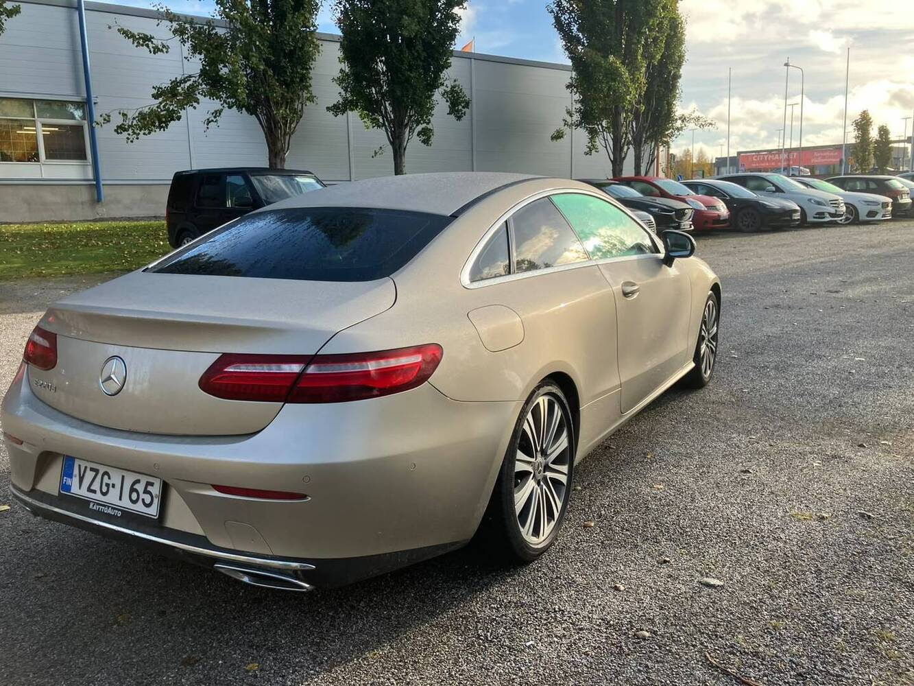 Mercedes-Benz E vaihtoauto
