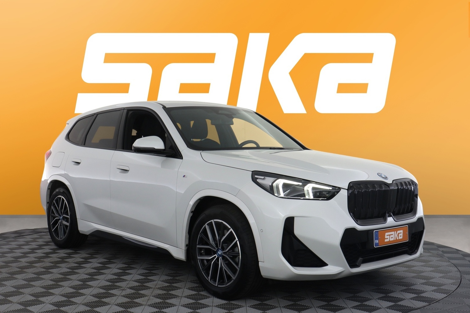 BMW iX1 vaihtoauto